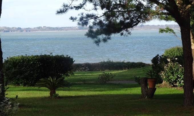 Penestin Casa | En un sitio notable, hermosa vista al mar