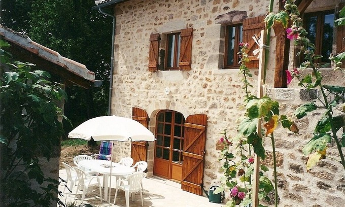 Figeac Casa | en FIGEAC el encanto del campo, la proximidad de la ciudad