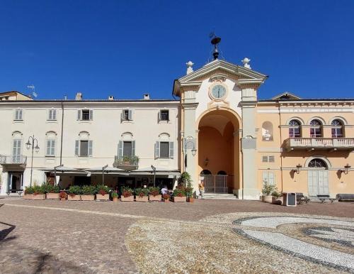 Moncalvo Apartamento | In pieno centro storico Ca Marì e Casa Elena