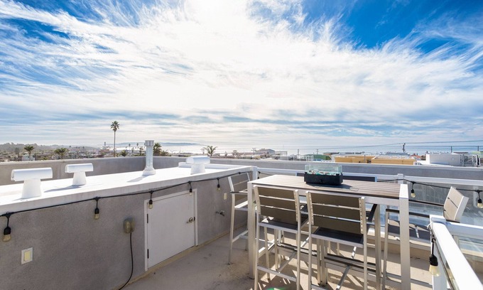 Downtown Casa | 378 San Luis Ave in Pismo Beach