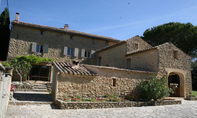 Malaucene Otro | Cortijo multicentenario situado a los pies del Mont Ventoux