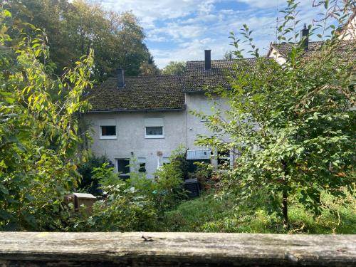 Saarbruecken Apartamento | In Saarbrücken Stadtnahe gemütliche Wohnung am Deutsch-Französischen Garten