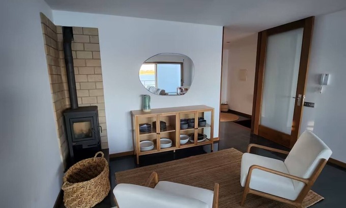 Sao Jacinto Apartamento | In Secret Waters. Enjoy this retreat overlooking the Ria in S.Jacinto