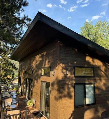 Keystone Casa | In the center of it all The Elkhorn Cabin