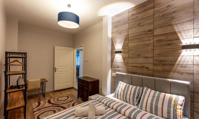 Cihangir Apartamento | In the center of Taksim and Galataport 2 Bedrooms and 1 Living Room in Apartment