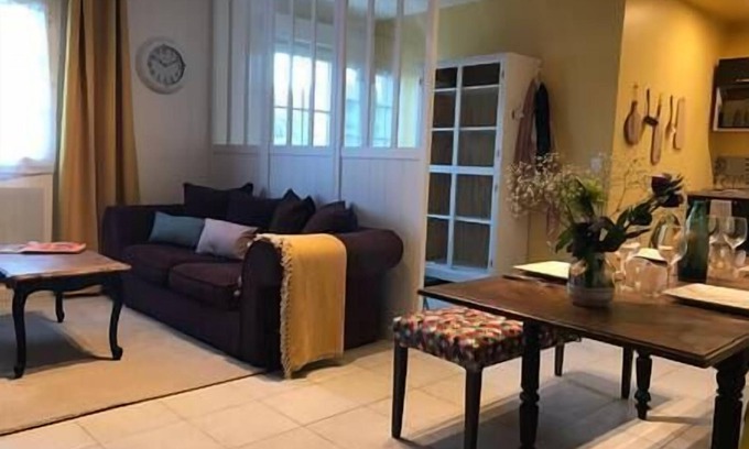 Port-en-Bessin-Huppain Casa | In the heart of Port en Bessin (Port side)