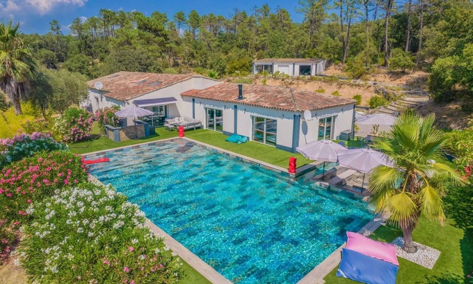 Le Muy Casa | IN THE HEART OF NATURE – NEAR SAINTE-MAXIME – 3 BEDROOMS – SWIMMING POOL