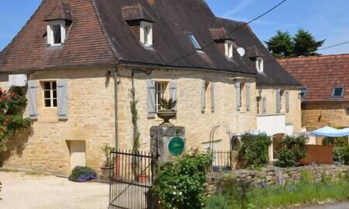 Sainte-Mondane Casa | En el centro del Périgord negro, morada de encanto