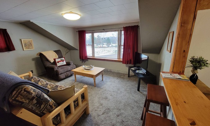 Pickerel Apartamento | In the Heart of the Northwoods