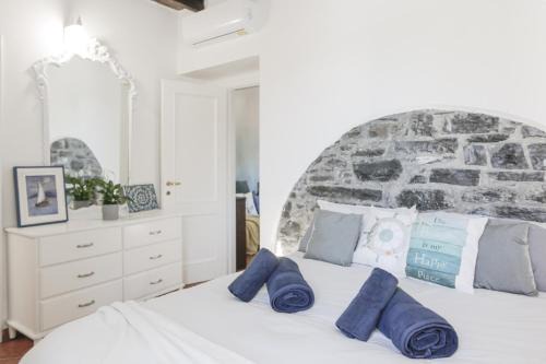 Carate Urio Apartamento | In the Historic Village - Riva Lago 10
