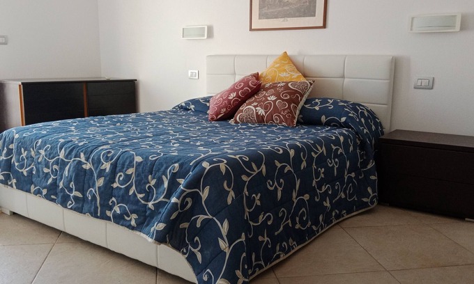 Cabras Apartamento | In the land of the Giants, between history and legend