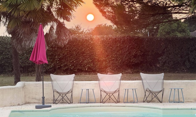 Chadenac Otro | In the middle of the vineyards - Belle Maison with large pool