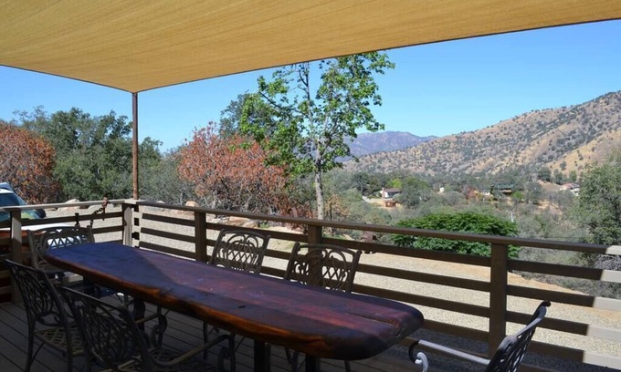 Three Rivers Casa | In The Oaks
