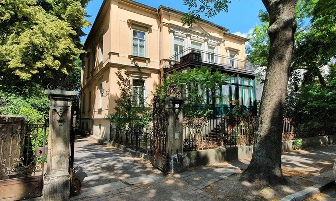 Suedvorstadt Apartamento | In the old dining room