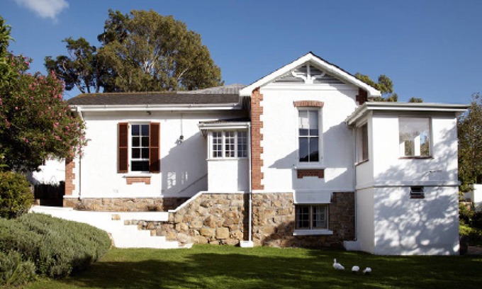Cape Town City Centre Casa | InAweStays House Awe: una gran casa histórica ubicada en grandes terrenos de la ciudad