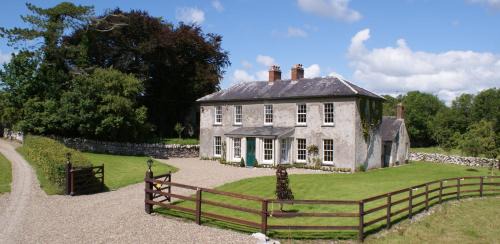 Killinaboy Casa | Inchiquin House, period home in the heart of the Burren