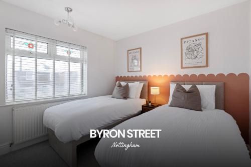 Newark upon Trent Casa | Incredible 3-bed House in Nottingham by Renzo, Amazing Location, Sleeps 6!