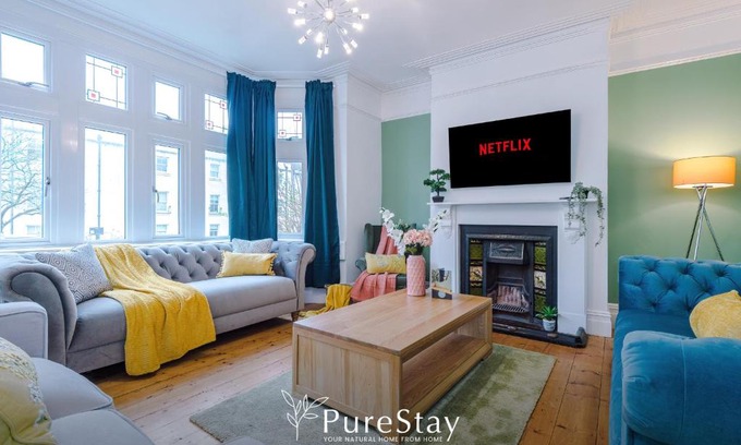 Upper Town Casa | Incredible 5 Bedroom House with 7 actual Beds By PureStay - 3 min walk to Central Bath