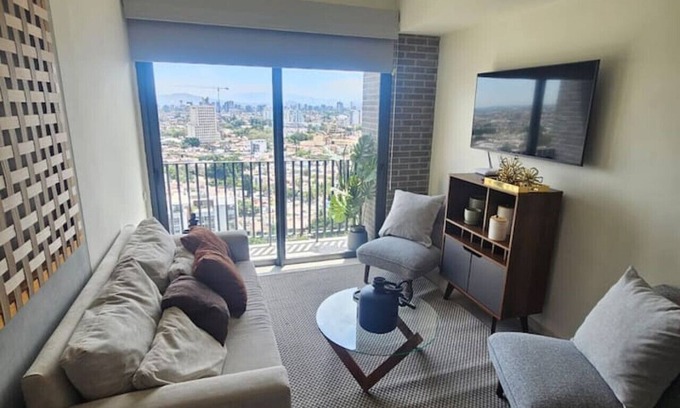 Guadalajara Apartamento | Incredible Apartment in Lomas del Country 1703