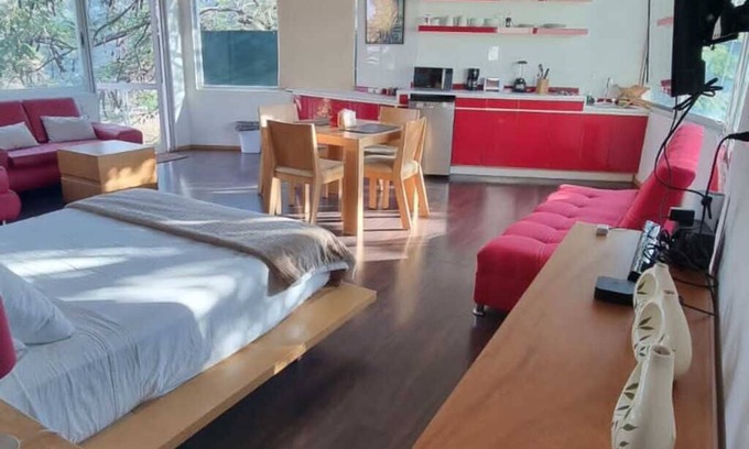 Guadalajara Apartamento | Increíble zona cercana a una gran ciudad y a restaurantes y centros comerciales