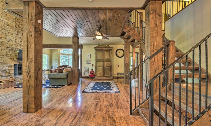 Lake Arrowhead Cabaña | Incredible Lake Arrowhead Home w/ Views & Decks!