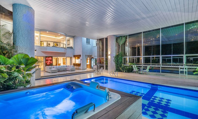 El Poblado Casa | INCREDIBLE MEDELLIN PALACE WITH INDOOR POOL