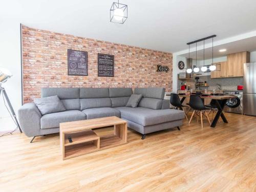 Arinsal Apartamento | Increibles Vistas Al Valle De Arinsal NY - A Pie De Pistas - Parking Incluido l by BonesVacances