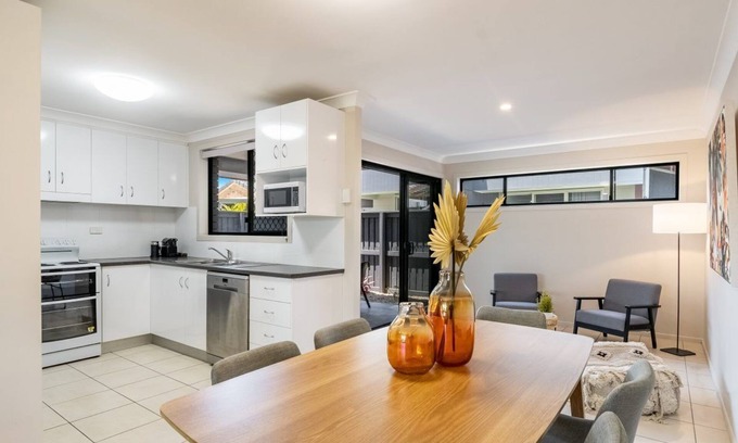 Lennox Head Apartamento | Indah is a well-proportioned residence provides the perfect single-level home.