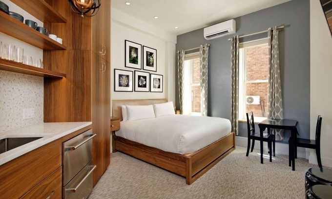 Downtown Hotel | Independence Square 212 | Studio with Beautiful Finishes. A+ Location in Downtown Aspen