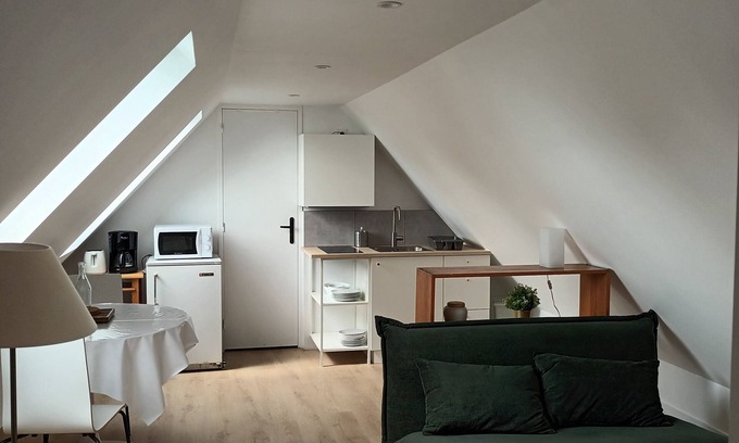Crozon Apartamento | Independent apartment - expectionnal sea view - swimming pool - 3 persons