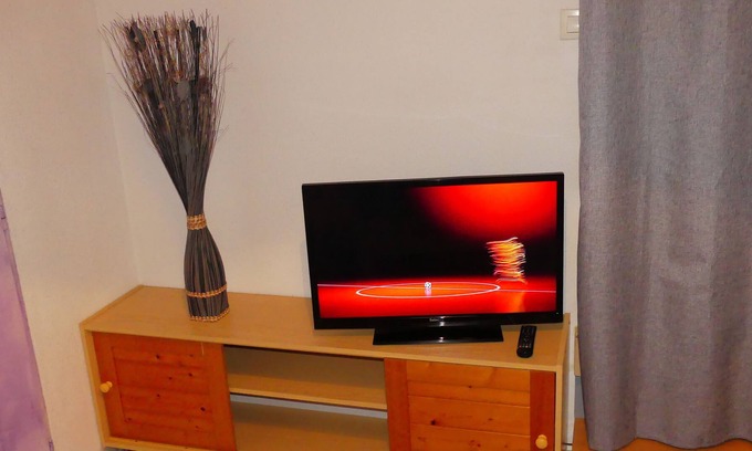 Merignac Apartamento | INDEPENDENT STUDIO