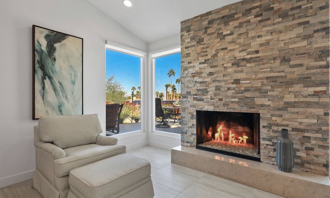 Bighorn Condominio | Indian Hills Artist Retreat - Sleeps 4 to 6