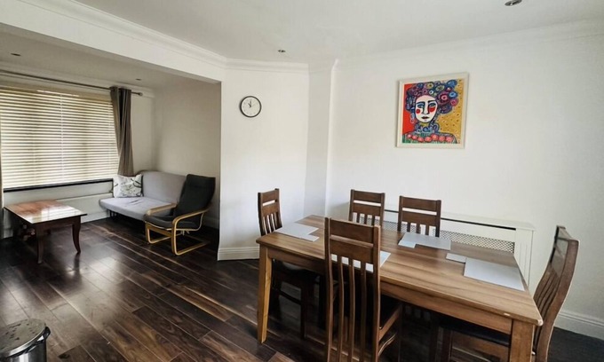 Dublin Casa | Indian Summer