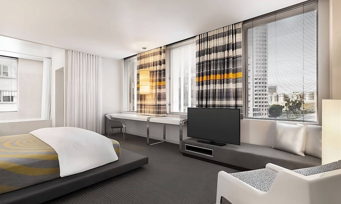 Financial District Casa | Indulge in Home Like Comfort, Dog-friendly, Near Walt Disney Concert Hall