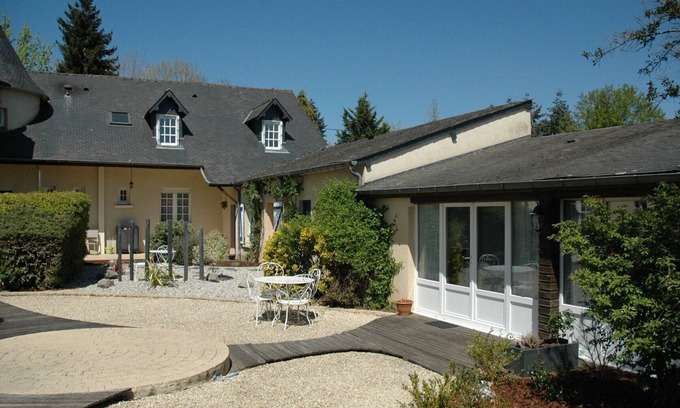 Change Cabaña | Casa con Encanto y Comodidades: Cerca del Circuito de Le Mans, Jardín y Piscina