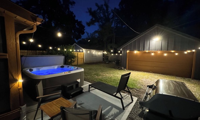 Indianapolis Casa | Fall Savings @Indy Escape: Dining, Trails & Arcade/State Fair