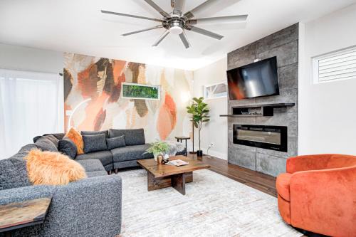 Fountain Square Casa | Indy Getaway - 5BR - Sleeps 16 - Arcade games - Best for families