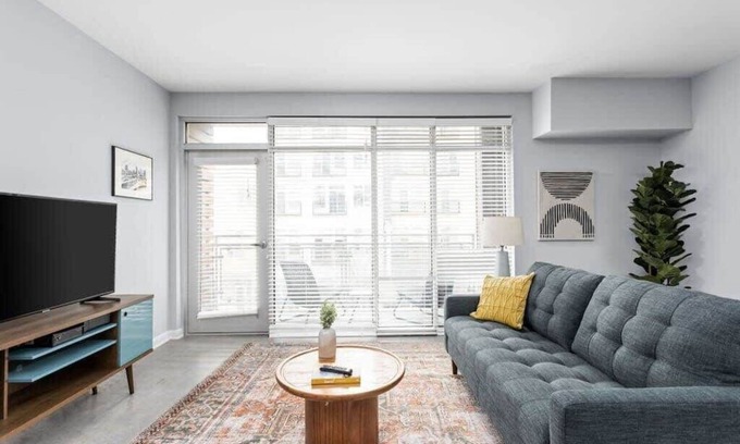 Cole-Noble District Apartamento | Indy Monument Circle, Dream 1BR in CozySuites