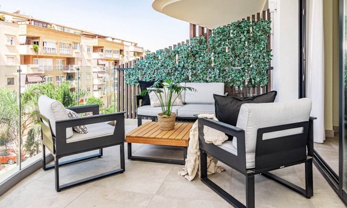 Estepona Apartamento | INF3.3K- Stunning city apartment close to beaches