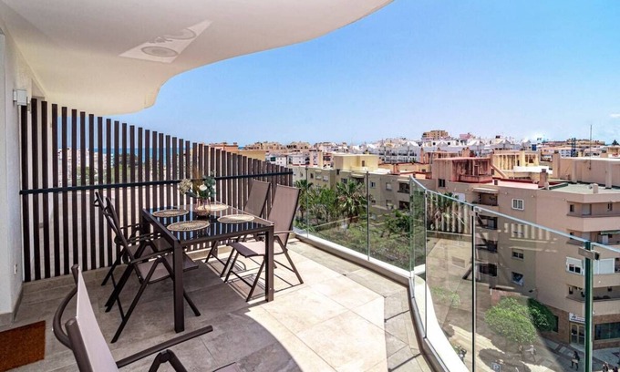 Estepona Apartamento | INF4.6P - Spacious holiday home in Estepona