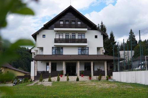 Predeal Casa | Infinity Villa