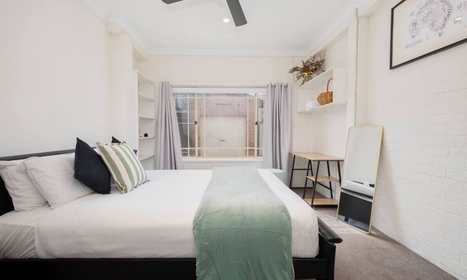 Mayfield Casa | Ingall Hearth Cosy Comfort near Newcastle Beach