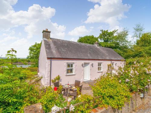 Landshipping Casa | Inglenook Cottage
