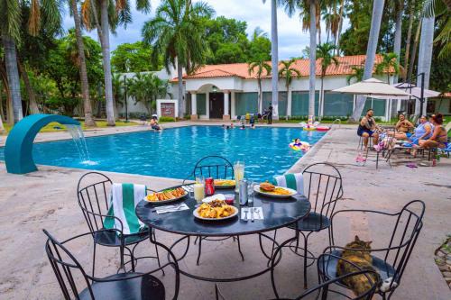 Culiacan Hotel | InHouse Select Hacienda Tres Rios Hotel Culiacán