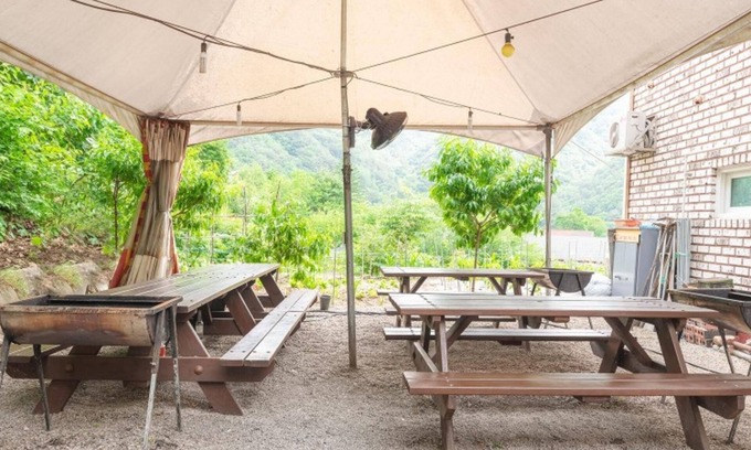 Inje Casa | Inje Rainbow Pension