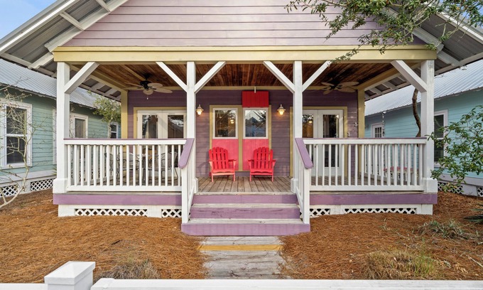 Seacrest Cabaña | Inlet Beach 30A | Outdoor Pool, 2 Bikes | Peacock Cottage | Beach Getaways