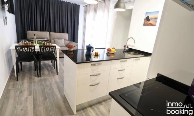 Vilafortuny Apartamento | InmoBooking Pins II, Climatizado y a un minuto de la playa
