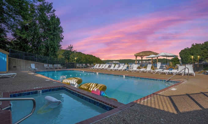 Osage Beach Hotel | Inn at Grand Glaize