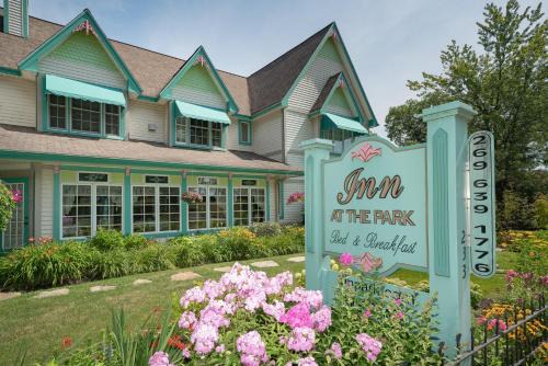 South Haven Cama Y Desayuno | Inn at the Park Bed and Breakfast