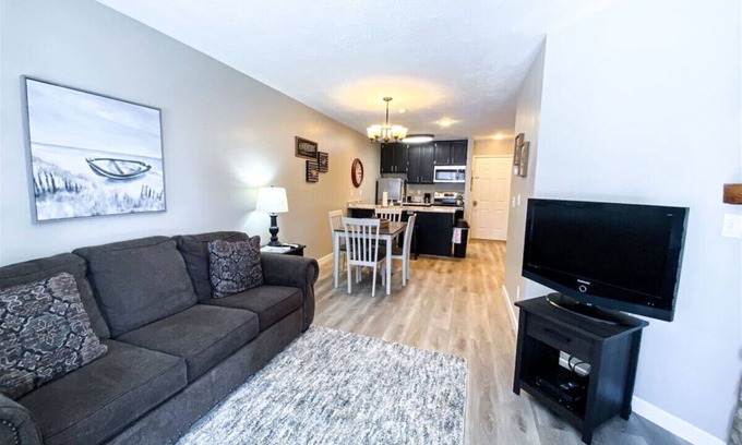 Harbor Village Condominio | Inn Condo # 212 Admite mascotas con WiFi gratis, 1 cama, 1 baño